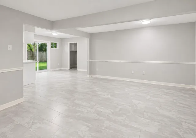 2nd image of 505 Moody Ave, League City, TX 77573 | MLS# 95213417