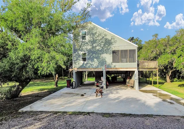 Photo 2 of Single family home for sale at 6318 Tercero, Brazoria, TX 77422 | MLS# 56710459 | Listing updated on 2026-05-29