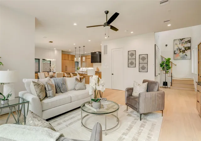 Photo 3 of Single family home for sale at 5409 Chevy Chase #B, Houston, TX 77056 | MLS# 86737116 | Listing updated on 2026-09-15