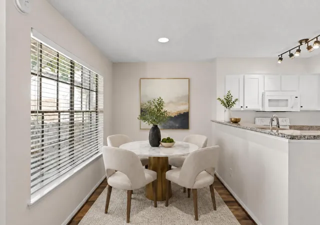 4th image of 2300 Old Spanish Trl #1112, Houston, TX 77054 | MLS# 35015969
