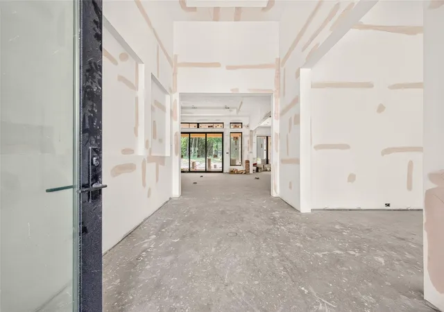 Photo 2 of Single family home for sale at 25083 Chisos Bnd, Montgomery, TX 77316 | MLS# 91328725 | Listing updated on 2026-07-08