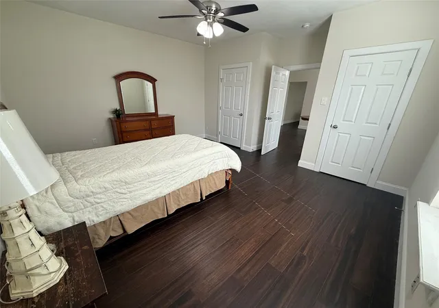 Photo 3 of Single family home for sale at 7125 Avenue E, Houston, TX 77011 | MLS# 32351224 | Listing updated on 2026-02-11