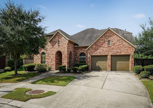 Photo 3 of Single family home for sale at 18603 Landrum Point Ln, Spring, TX 77388 | MLS# 79286093 | Listing updated on 2026-09-15