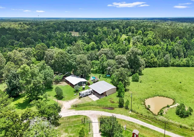 1st image of 203 Chipmunk Trl, Shepherd, TX 77371 | MLS# 92345763