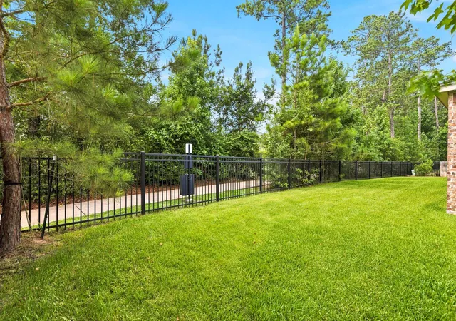 Homes for sale in Pinehurst, TX | 2021 Green Terrace Ln, Pinehurst, TX 77362 | MLS# 87787375