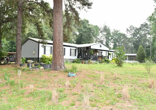 Photo 3 of Land for sale at 101 Pinewood Dr, Shepherd, TX 77371 | MLS# 20184540 | Listing updated on 2026-05-09