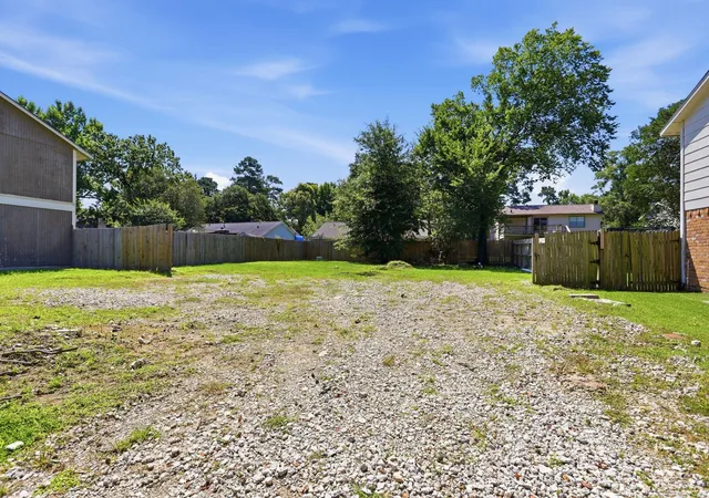 Photo 4 of Land for sale at 3034 Sycamore Springs Dr, Kingwood, TX 77339 | MLS# 94600572 | Listing updated on 2026-08-26