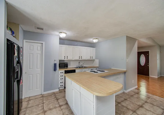 Homes for sale in Spring, TX | 5706 Spring Grove Ln, Spring, TX 77373 | MLS# 57495196