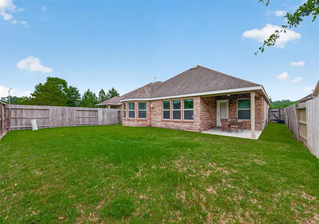 Photo 4 of Single family home for sale at 4507 Argonne Woods Dr, Porter, TX 77365 | MLS# 26305928 | Listing updated on 2026-09-03