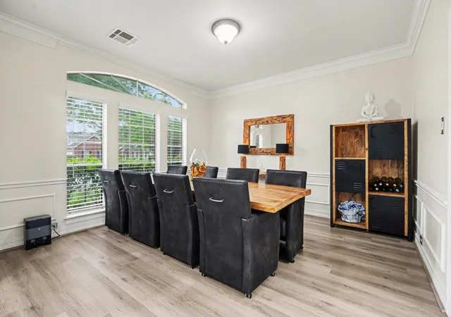 Photo 3 of Single family home for sale at 2515 Masters Dr, League City, TX 77573 | MLS# 62009956 | Listing updated on 2026-09-18
