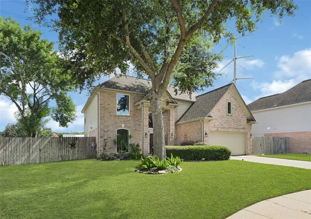 4th image of 2205 W Van Trease Dr, Deer Park, TX 77536 | MLS# 96616663