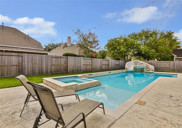 40th image of 14710 Jordanbranch Ln, Humble, TX 77396 | MLS# 34053822