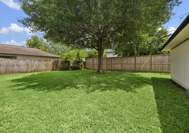 Photo 2 of Single family home for sale at 5243 Caversham Dr, Houston, TX 77096 | MLS# 62801601 | Listing updated on 2026-09-06