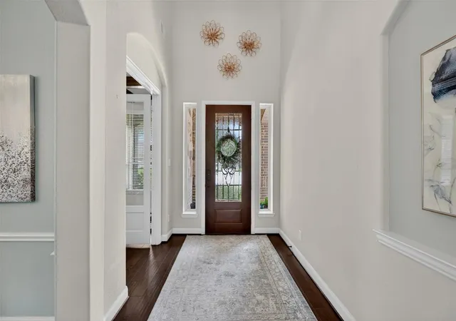 Photo 3 of Single family home for sale at 1504 Tallow Chase Ct, Friendswood, TX 77546 | MLS# 42061990 | Listing updated on 2026-08-22