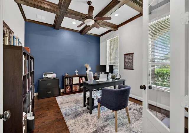 Photo 4 of Single family home for sale at 1504 Tallow Chase Ct, Friendswood, TX 77546 | MLS# 42061990 | Listing updated on 2026-08-22