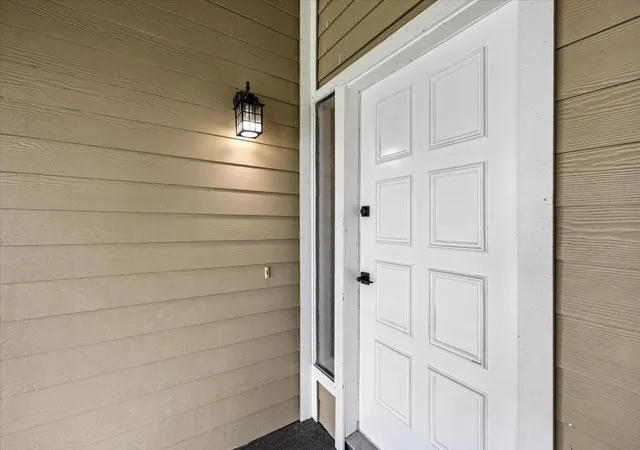 Photo 2 of Condo for sale at 154 April Point Dr S, Montgomery, TX 77356 | MLS# 18195456 | Listing updated on 2026-10-02