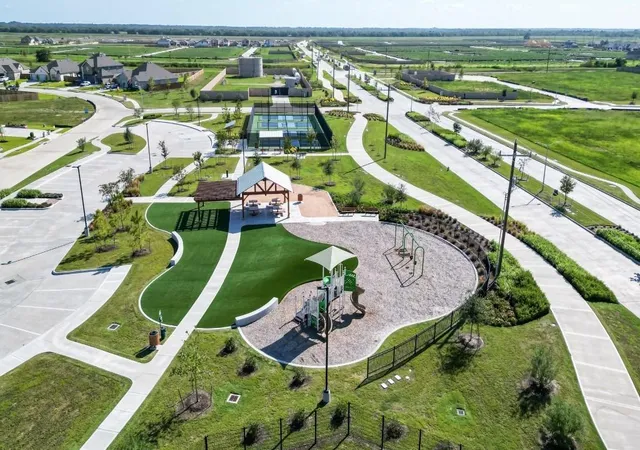 Photo 3 of Single family home for sale at 110 Thickets Grove Dr, Dayton, TX 77535 | MLS# 39200513 | Listing updated on 2026-10-07