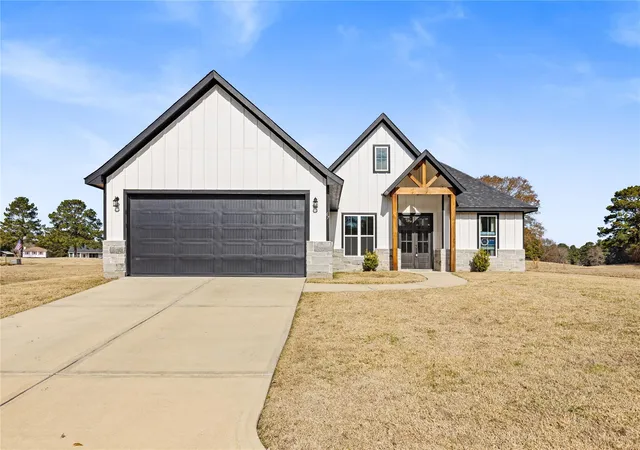 Homes for sale in Trinity, TX | 67 Westwood Dr E, Trinity, TX 75862 | MLS# 4161185
