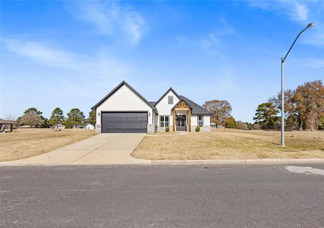 Homes for sale in Trinity, TX | 67 Westwood Dr E, Trinity, TX 75862 | MLS# 4161185