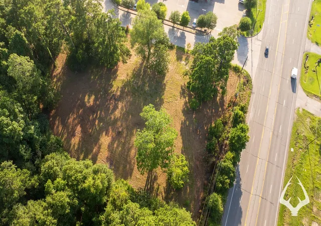 Photo 3 of Land for sale at 2000 East Denman Ave, Lufkin, TX 75901 | MLS# 76468215 | Listing updated on 2026-08-29