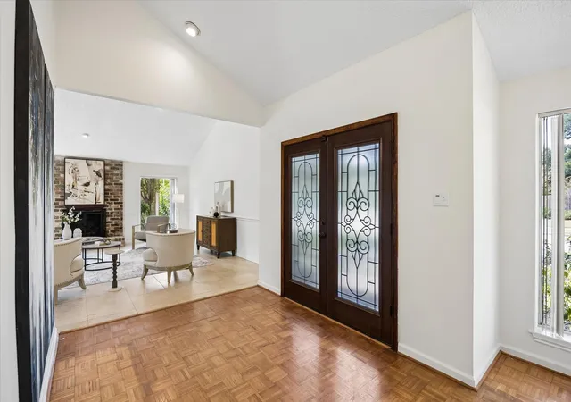 Photo 3 of Single family home for sale at 11523 Highgrove Dr, Houston, TX 77077 | MLS# 6888750 | Listing updated on 2026-09-26