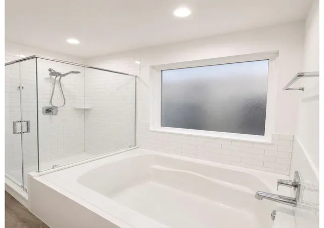 Photo 4 of Single family home for sale at 16 Desert Spring Ln, Manvel, TX 77578 | MLS# 71056051 | Listing updated on 2026-09-24
