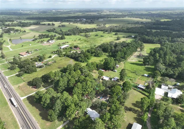 2nd image of 3959 E Hwy 105 Hwy, Navasota, TX 77868 | MLS# 19421235