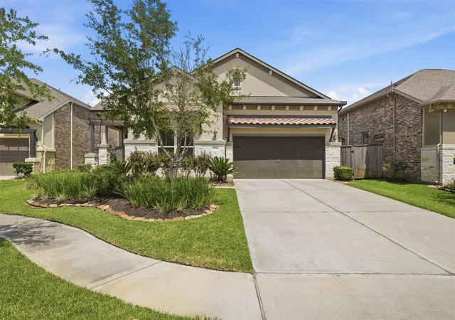 Photo 3 of Single family home for sale at 18726 June Grv Ln, Cypress, TX 77429 | MLS# 15457883 | Listing updated on 2026-09-13
