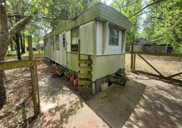 Homes for sale in Groveton, TX | 324 E Second St, Groveton, TX 75845 | MLS# 25611448