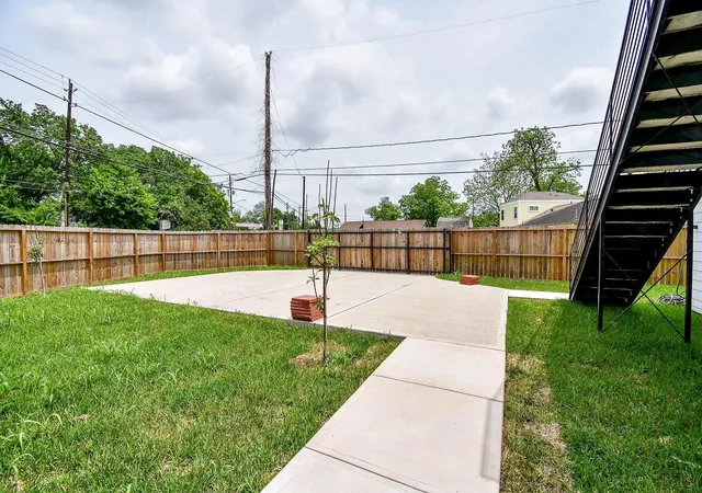 Photo 4 of Multi family home for sale at 2707 Kirk St, Houston, TX 77026 | MLS# 38878356 | Listing updated on 2026-08-30