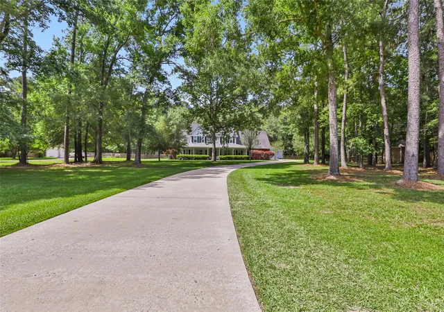 Photo 2 of Single family home for sale at 29503 Cmns Superior Dr, Huffman, TX 77336 | MLS# 51096984 | Listing updated on 2026-09-12