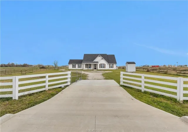 Photo 1 of Land for sale at 36244 Cochran Rd, Waller, TX 77484 | MLS# 94739479 | Listing updated on 2026-08-27