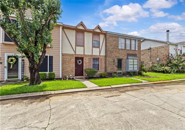 Homes for sale in Beaumont, TX | 3673 Briar Creek Dr N, Beaumont, TX 77706 | MLS# 93946837