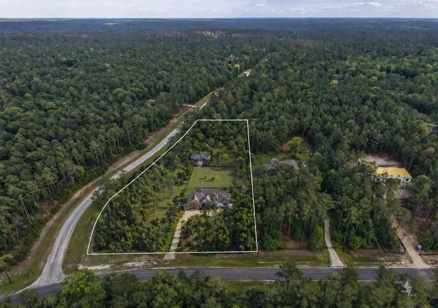 Photo 2 of Land for sale at 411 Sundog Rd, Huntsville, TX 77340 | MLS# 85578199 | Listing updated on 2026-09-10