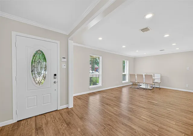 3rd image of 8530 Roos Rd, Houston, TX 77036 | MLS# 23057209
