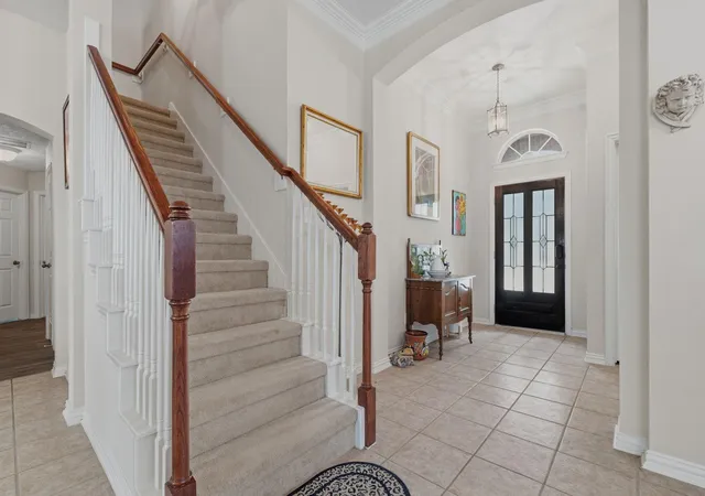 4th image of 2 Camborn Pl, Conroe, TX 77384 | MLS# 81254536