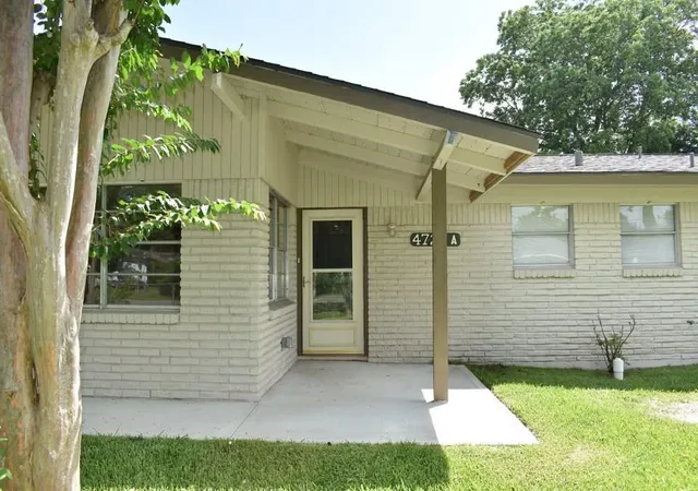 Homes for sale in Bacliff, TX | 4725 9th St #A, Bacliff, TX 77518 | MLS# 20486631
