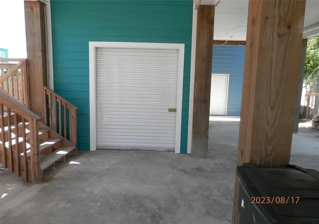 2nd image of 126 19th St, Dickinson, TX 77539 | MLS# 25533437