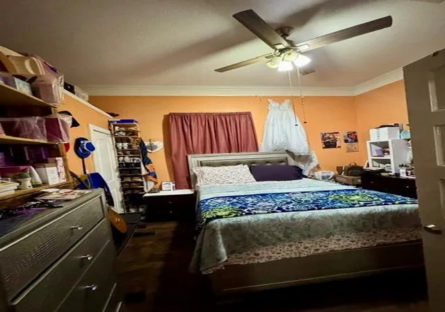 Photo 4 of Single family home for sale at 1106 40th Street, Galveston, TX 77550 | MLS# 60977318 | Listing updated on 2026-09-11