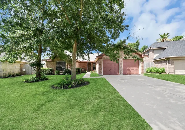 Photo 2 of Sale Pending at 17619 Hamilwood Dr, Houston, TX 77095 | MLS# 83161368 | Listing updated on 2026-09-04