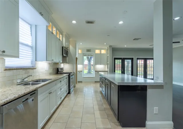 Photo 4 of Single family home for sale at 20122 Sunflower Chase Dr, Katy, TX 77449 | MLS# 39254335 | Listing updated on 2026-09-13