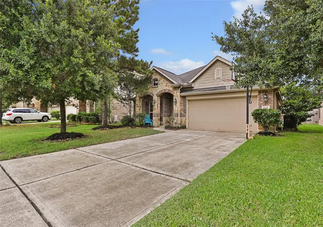Photo 3 of Sale Pending at 13206 Riata River Ln, Humble, TX 77346 | MLS# 35172841 | Listing updated on 2026-07-29