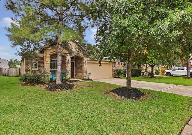 Photo 3 of Sale Pending at 13206 Riata River Ln, Humble, TX 77346 | MLS# 35172841 | Listing updated on 2026-07-29