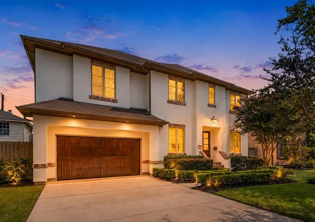 Photo 1 of Single family home for sale at 5216 Locust St, Bellaire, TX 77401 | MLS# 29421898 | Listing updated on 2026-09-19