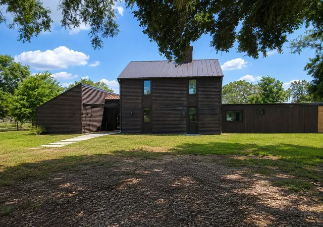 1st image of 36631 Commanche Rd, Wallis, TX 77485 | MLS# 20587140