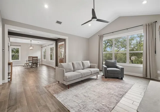 Photo 1 of Single family home for sale at 190 Magnolia Meadow, Canyon Lake, TX 78133 | MLS# 94716261 | Listing updated on 2026-09-05