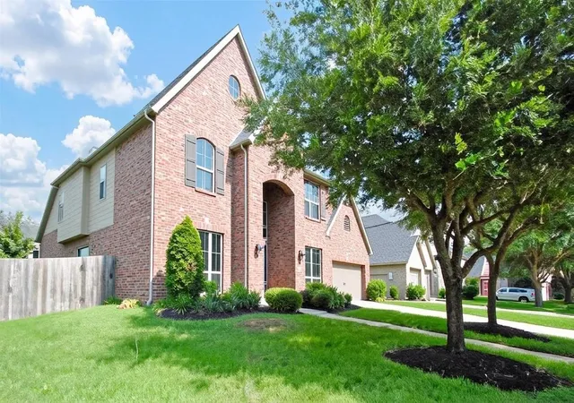 Photo 2 of Single family home for sale at 203 Haven Brk Ln, Richmond, TX 77406 | MLS# 26581003 | Listing updated on 2026-08-01
