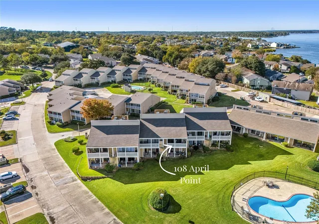 Photo 2 of Condo for sale at 108 April Point Dr S, Montgomery, TX 77356 | MLS# 45532552 | Listing updated on 2026-09-16