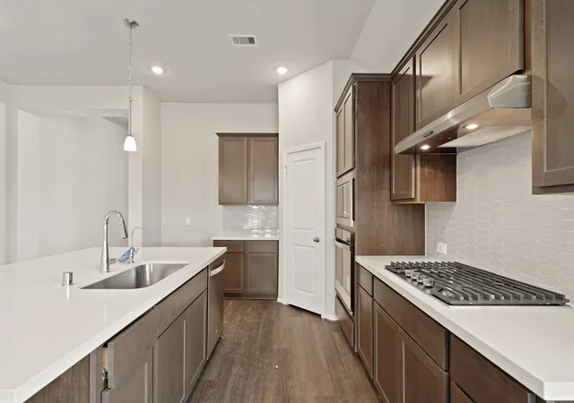 Photo 4 of Single family home for sale at 32526 Sweetgum Holw Ct, Spring, TX 77386 | MLS# 16841502 | Listing updated on 2026-09-17