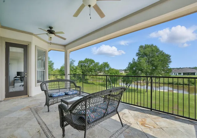4th image of 18984 Harbor Side Blvd, Montgomery, TX 77356 | MLS# 56838822